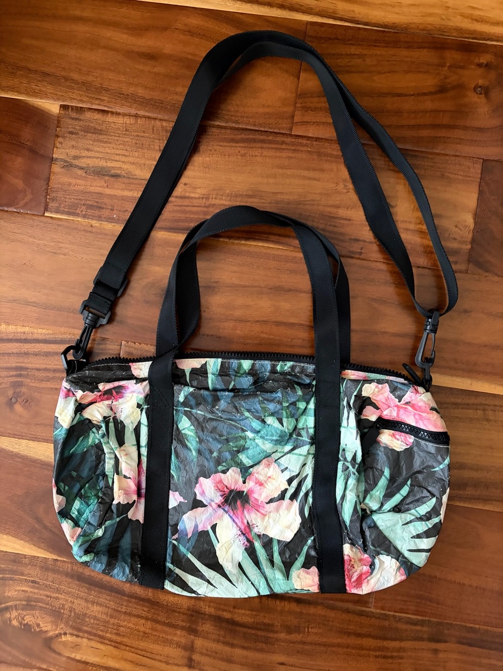 Aloha Collection Crossbody/small Duffle Bag